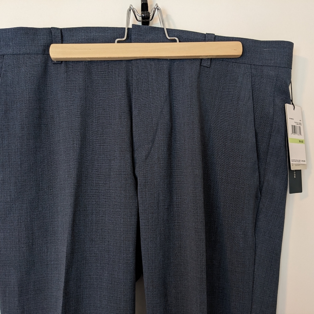 NWT Perry Ellis very slim stretch slacks
